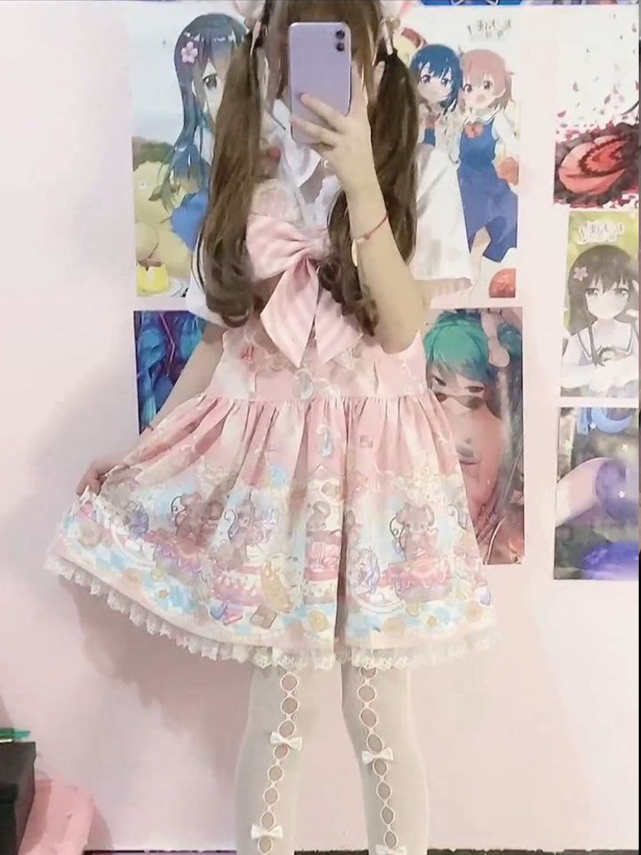 莉莉酱 粉红洛丽塔白丝猪腰子鞋，自慰抠骚逼